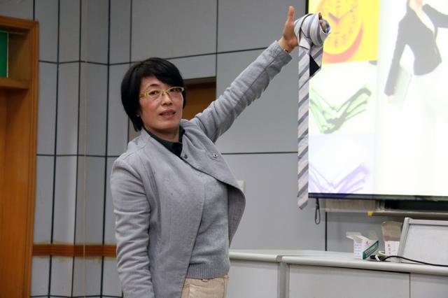 教学系领带 (2)