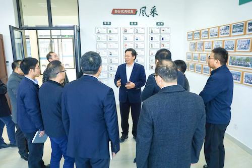 校长尚永丰院士在电子竞技博彩
走访调研